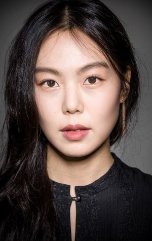 Kim Min-hee 